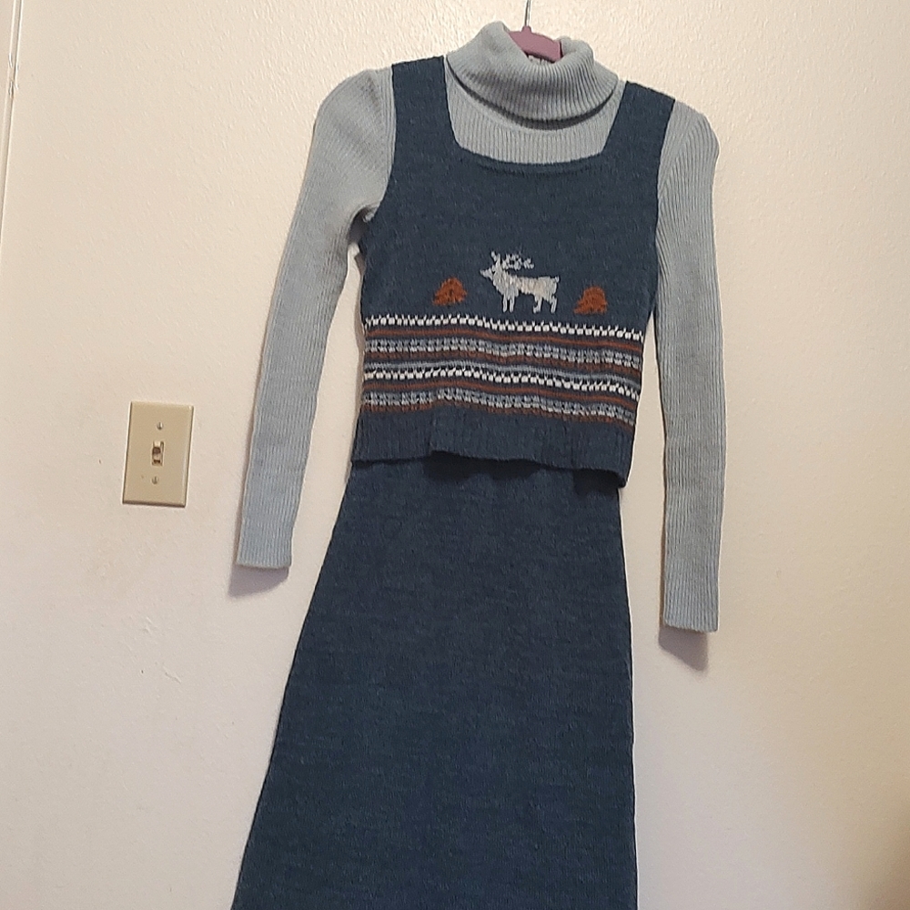 Vtg knitted elk dress - Picture 7 of 14